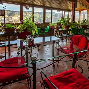 *** Otel Penthouse Gürcistan