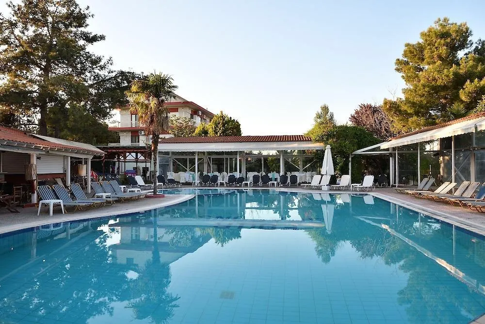 Four Seasons Hotel Trilofo