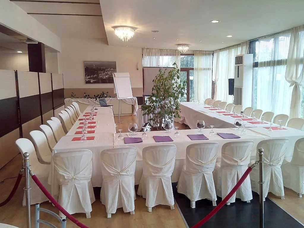 Four Seasons Hotel Trilofo  Trilofo (Thessaloniki)
