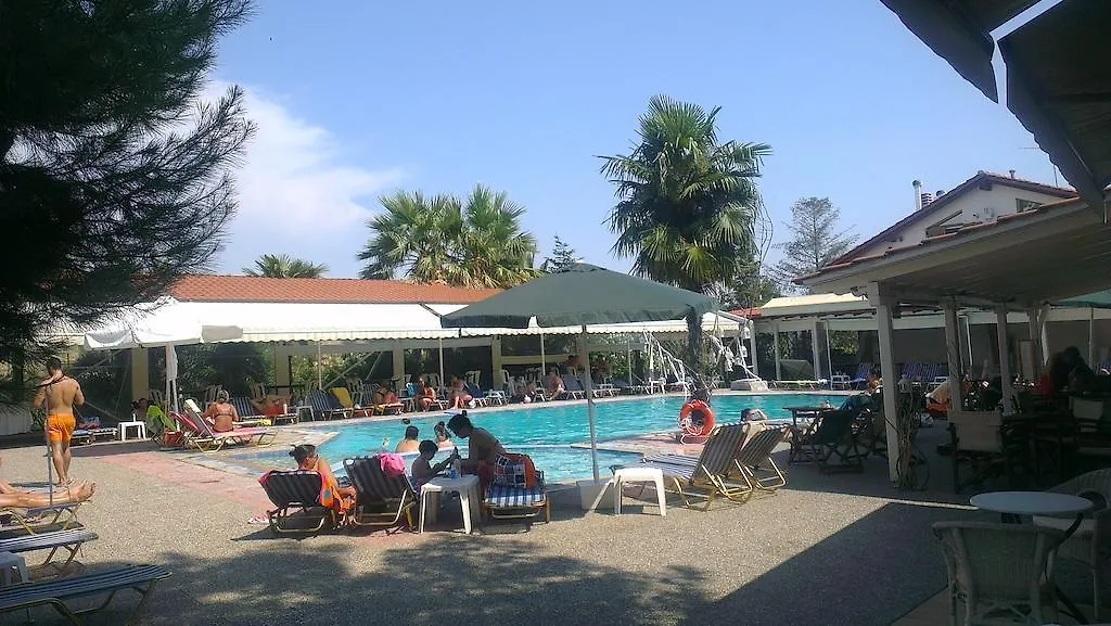 Four Seasons Hotel Trilofo  3*, Trilofo (Thessaloniki)