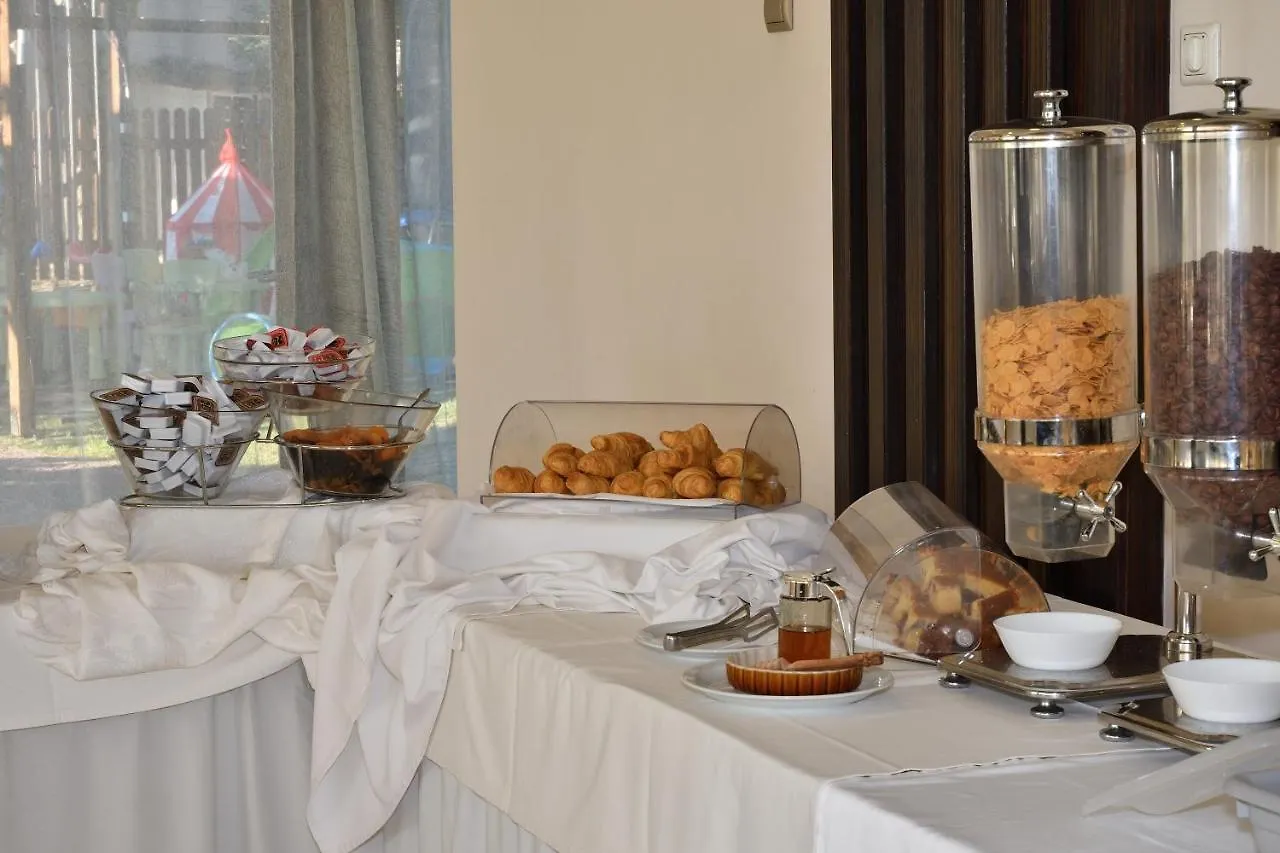 Four Seasons Hotel Trilofo   Trilofo (Thessaloniki)