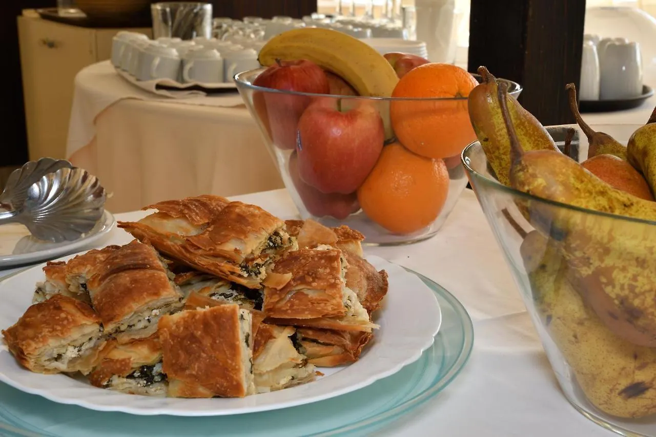 Four Seasons Hotel Trilofo   Trilofo (Thessaloniki)