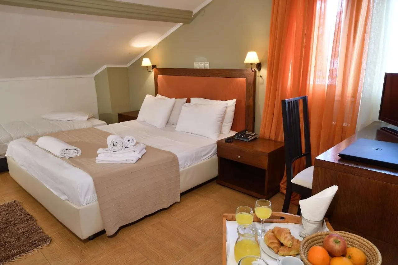 Four Seasons Hotel Trilofo  Trilofo (Thessaloniki)