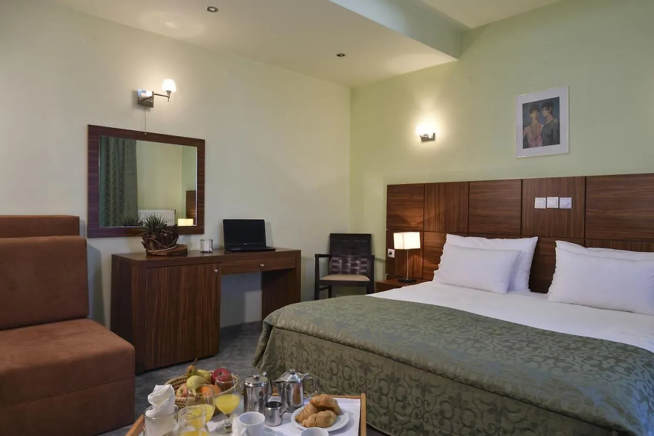 ***  Four Seasons Hotel Trílofon Grecja